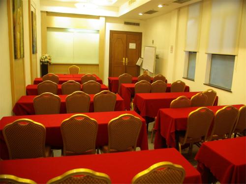 aiqun hotel