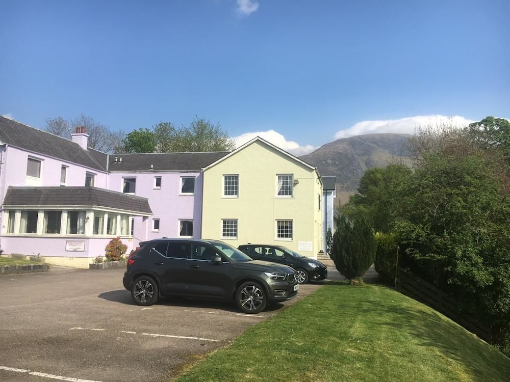 glenlochy nevis bridge apartments