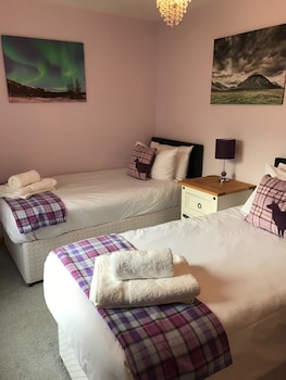 glenlochy nevis bridge apartments