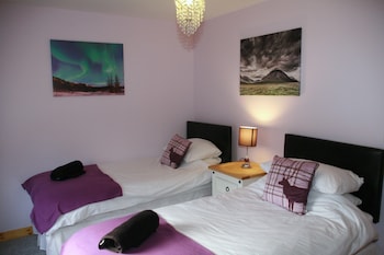 glenlochy nevis bridge apartments