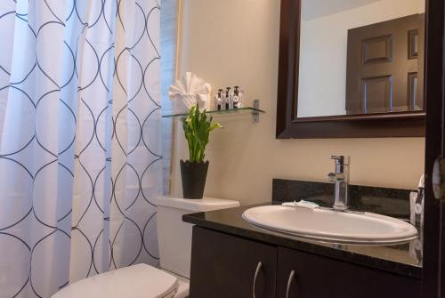 tradewinds apartment hotel a south beach group hotel