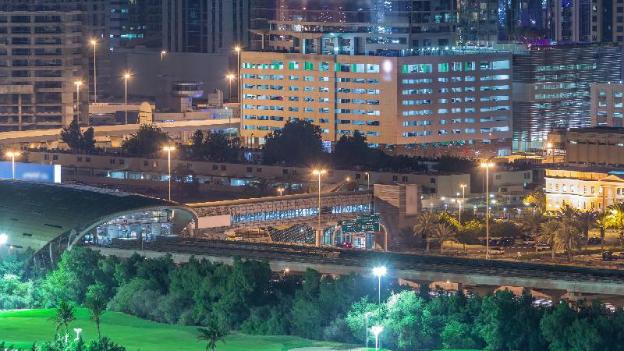 dream inn dubai apartments al sahab