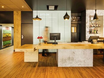 ibis versailles chateau