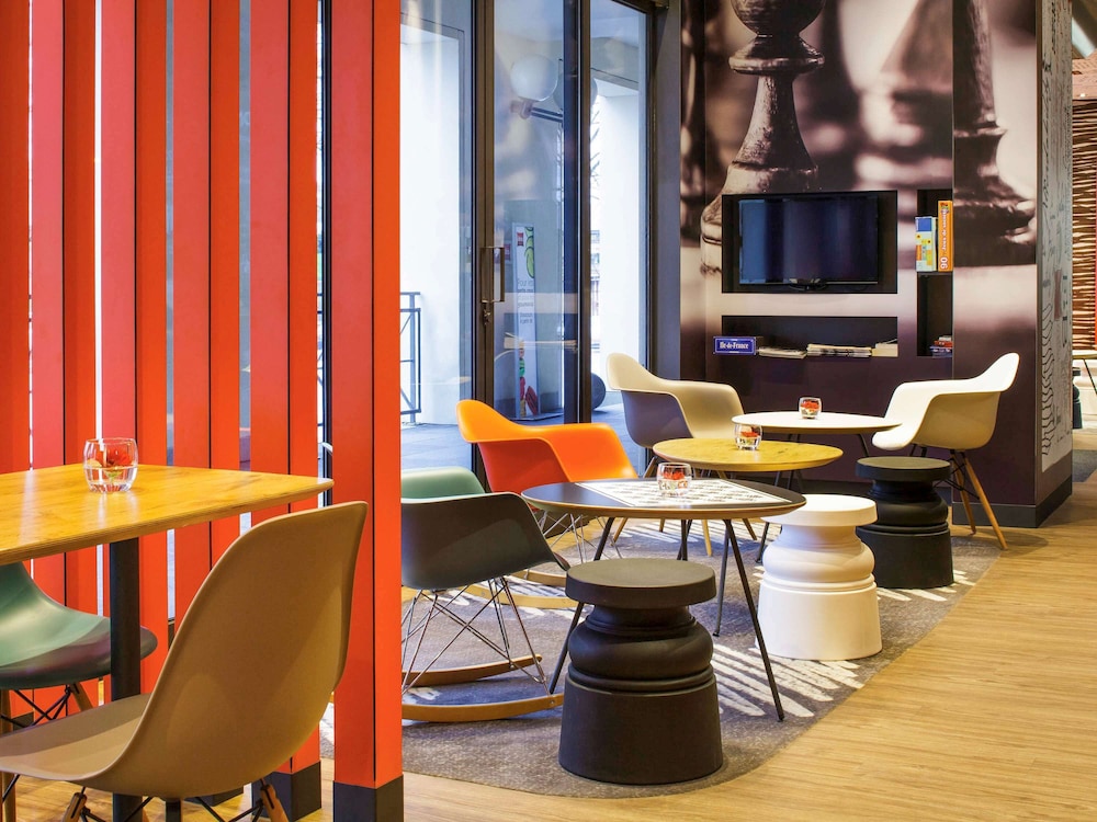 ibis versailles chateau