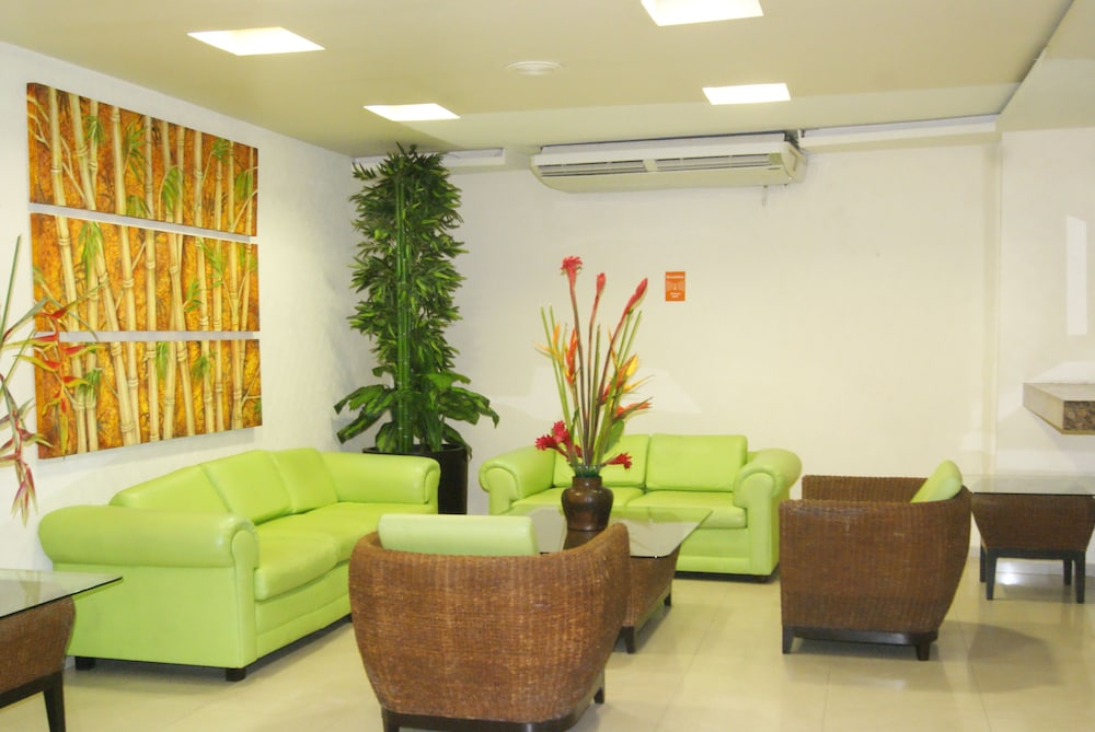 hotel miraflores excellent city