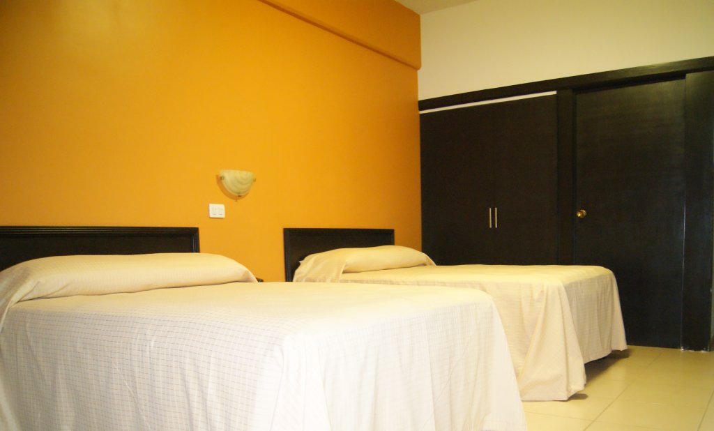 hotel miraflores excellent city