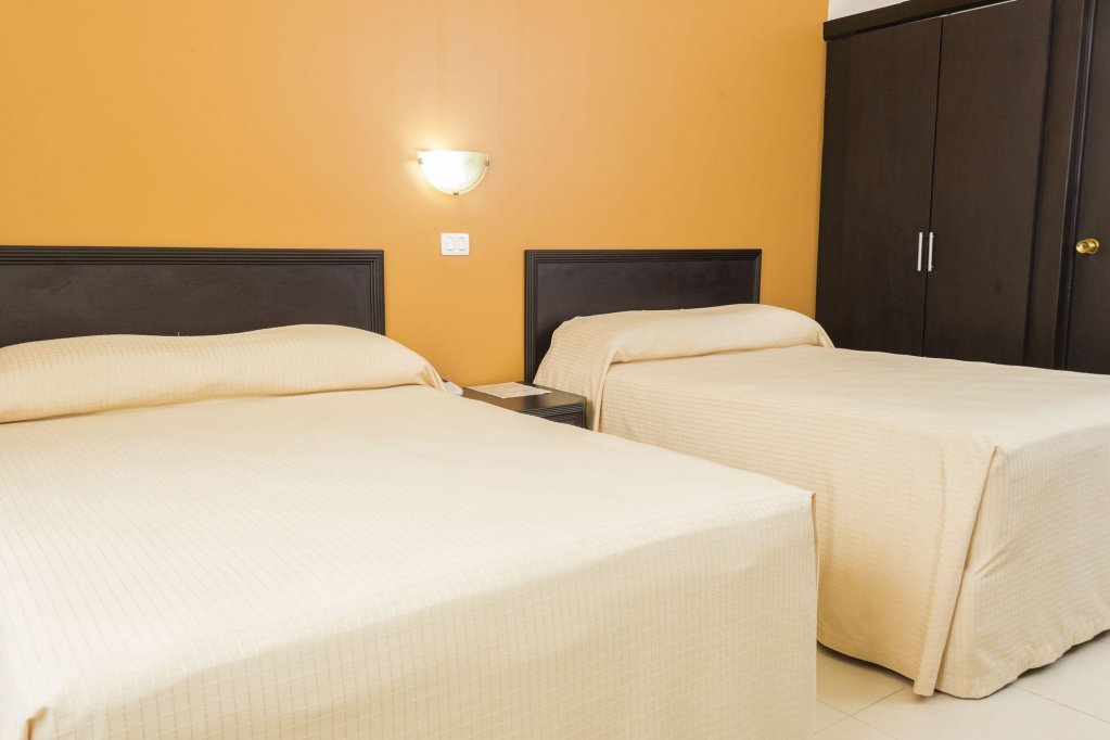 hotel miraflores excellent city