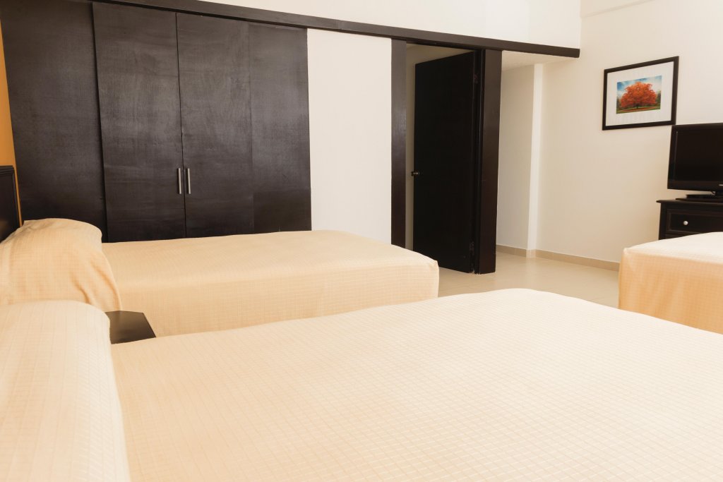 hotel miraflores excellent city