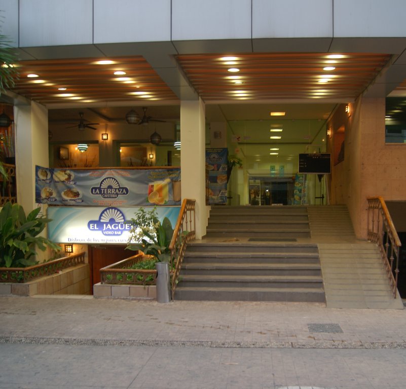 hotel miraflores excellent city