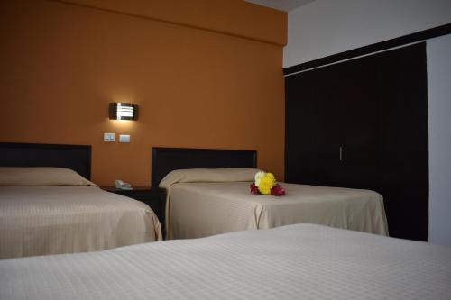 hotel miraflores excellent city