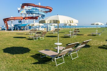 hotel mirta san simon resort