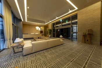 hound gardenandterrace hotel