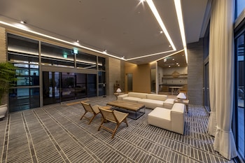 hound gardenandterrace hotel