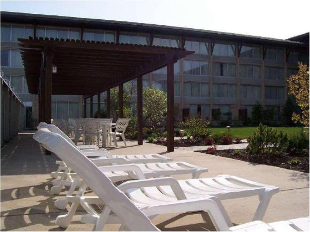 doubletree by hilton libertyville mundelein