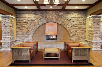 doubletree by hilton libertyville mundelein