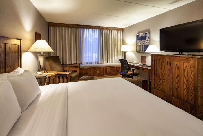 doubletree by hilton libertyville mundelein