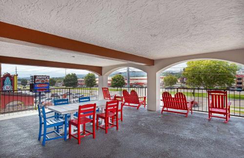 americana inn a travelodge by wyndham