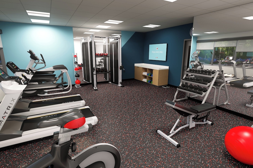 avid hotels staunton an ihg hotel