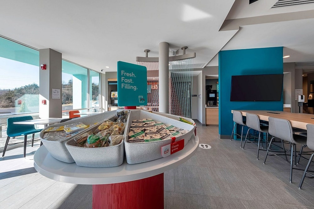avid hotels staunton an ihg hotel