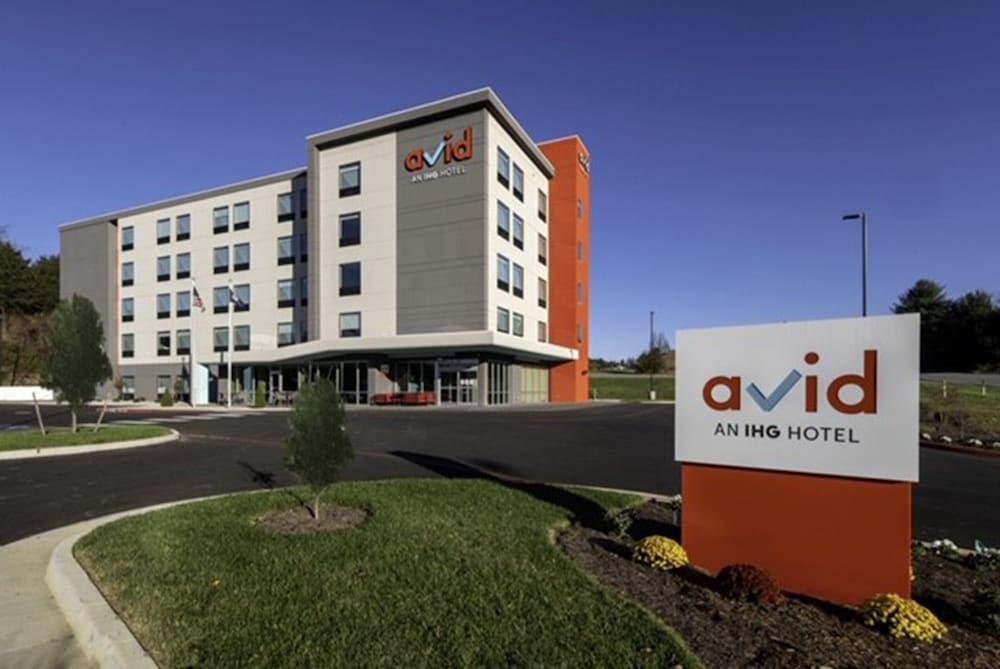 avid hotels staunton an ihg hotel