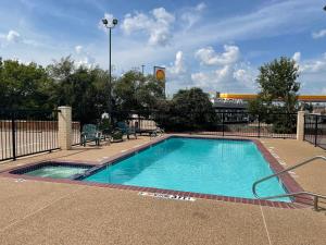 quality inn and suites