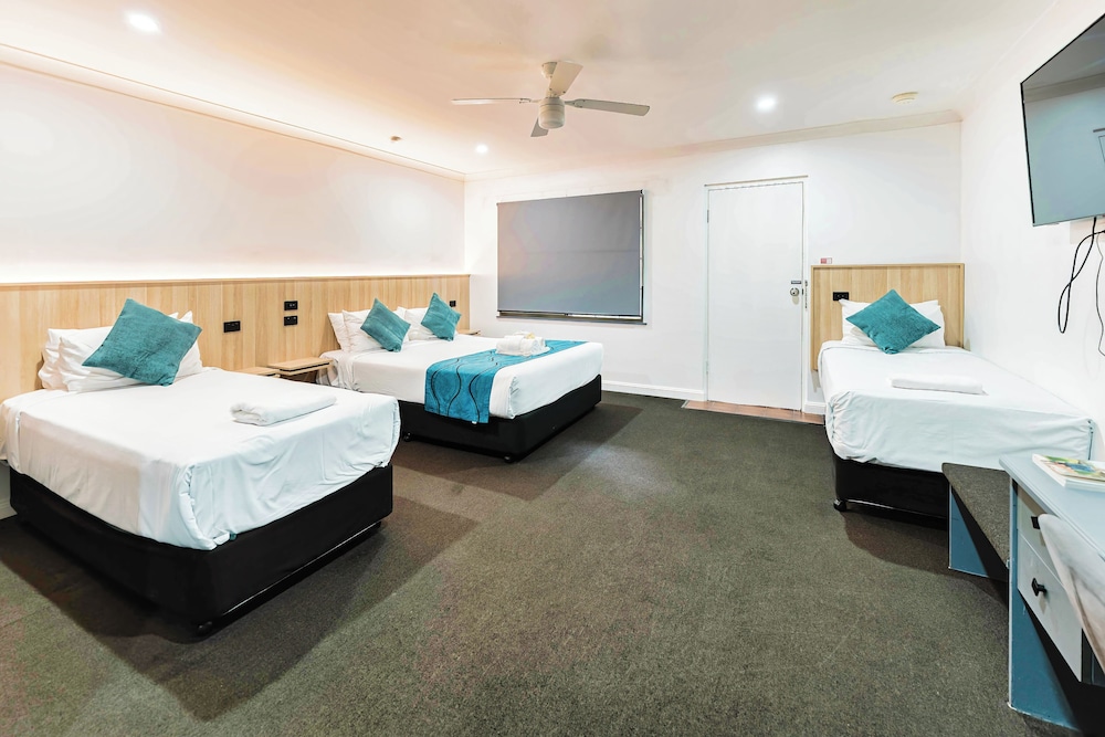 country 2 coast coffs harbour motor inn