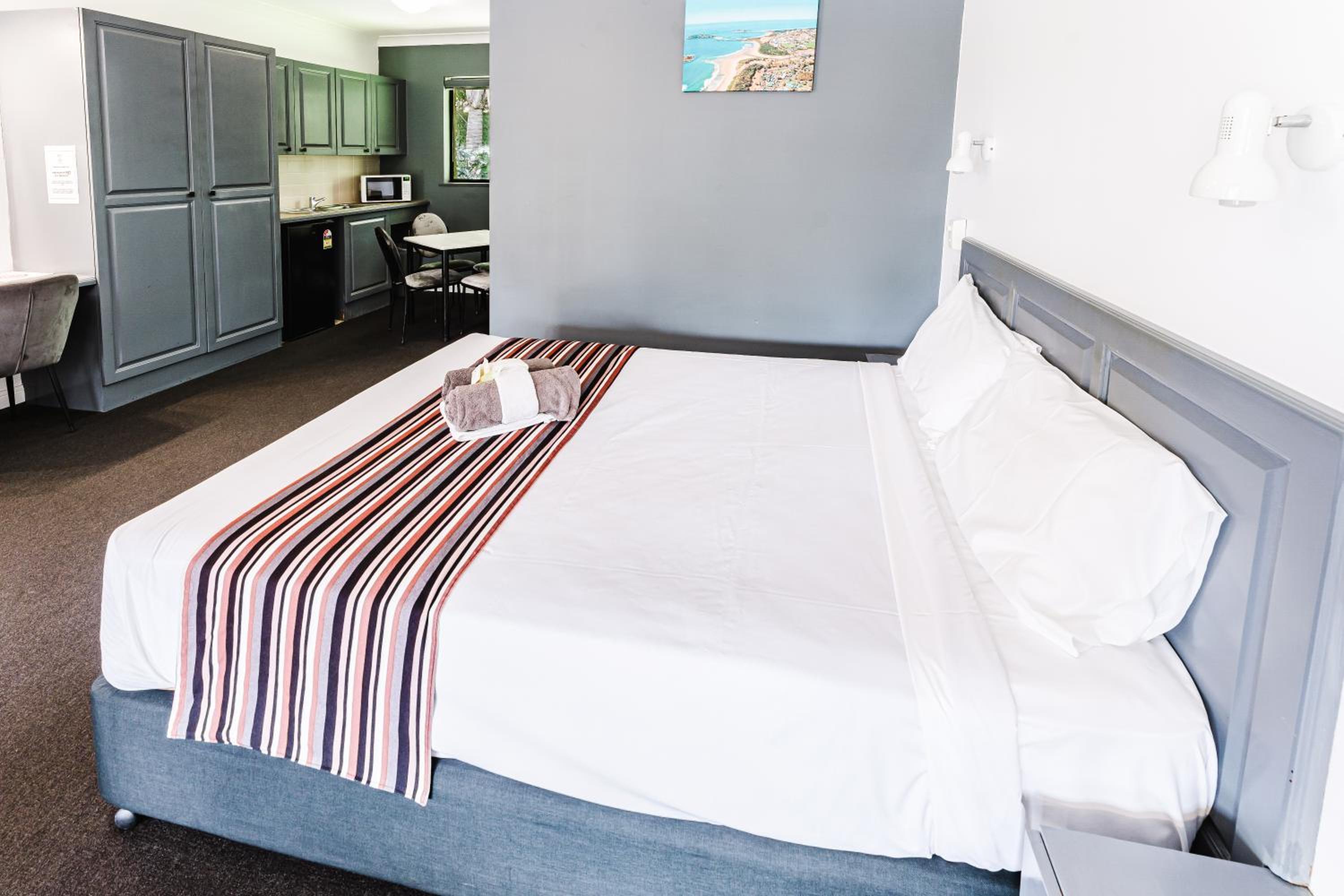 country 2 coast coffs harbour motor inn