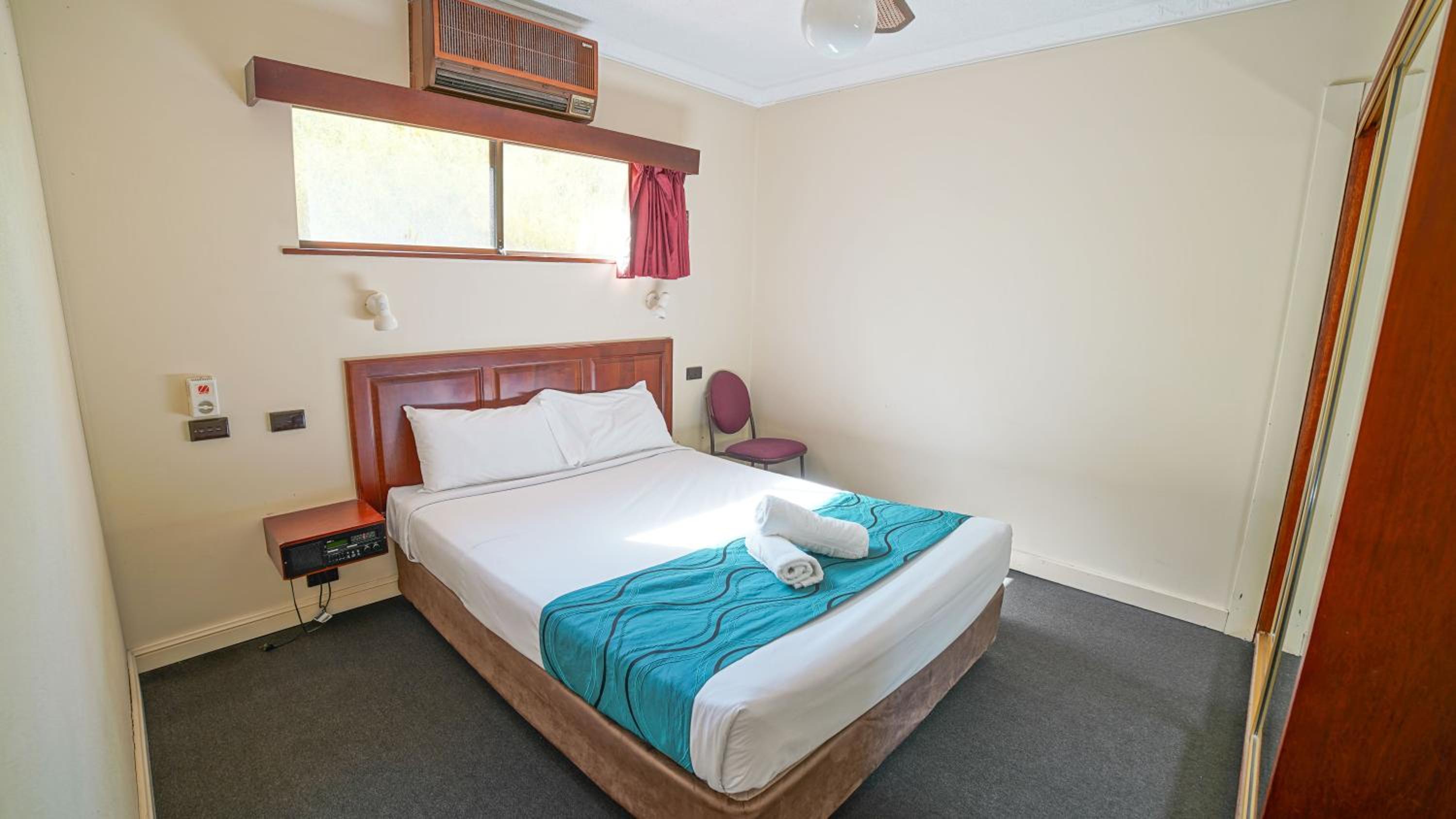 country 2 coast coffs harbour motor inn