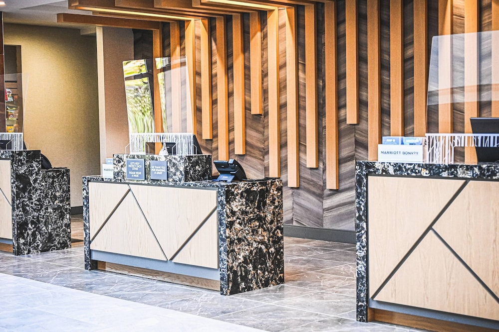 delta hotels by marriott cincinnati sharonville