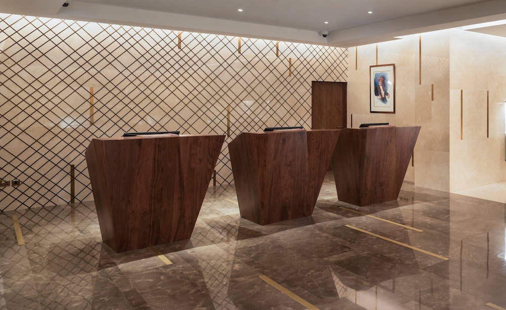 crowne plaza muscat an ihg hotel