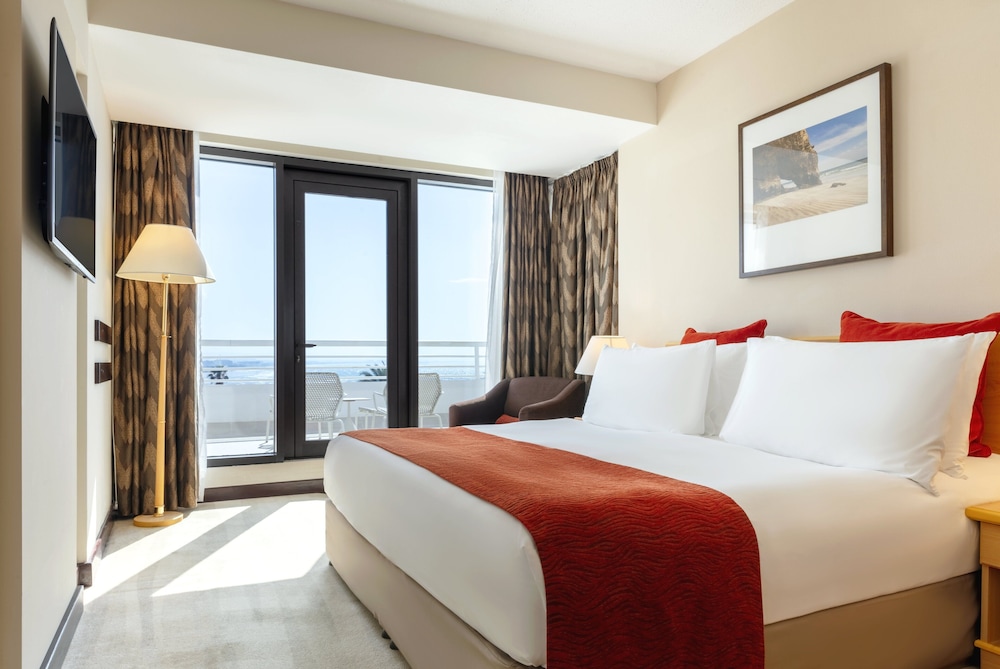 crowne plaza muscat an ihg hotel