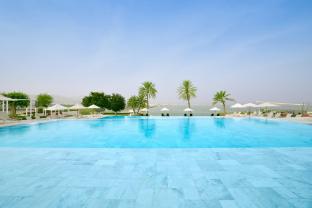 crowne plaza muscat an ihg hotel