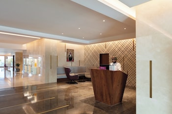 Crowne Plaza Muscat, An Ihg Hotel,Ruwi>>Muscat,4 star