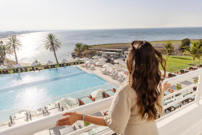 crowne plaza muscat an ihg hotel