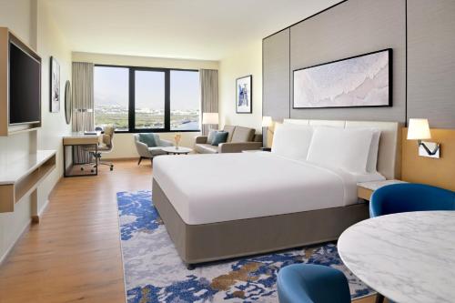 crowne plaza muscat an ihg hotel