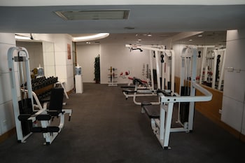 Jianguo Hotel Shanghai,439 Cao Xi North Road,4 star
