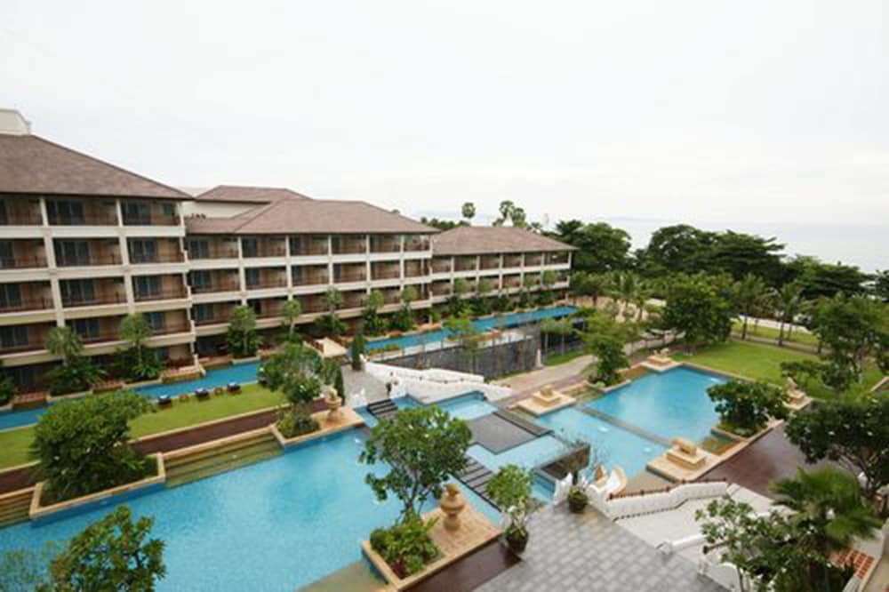the heritage pattaya beach resort