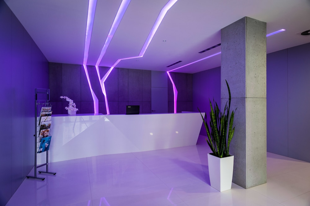 aparthotel invite