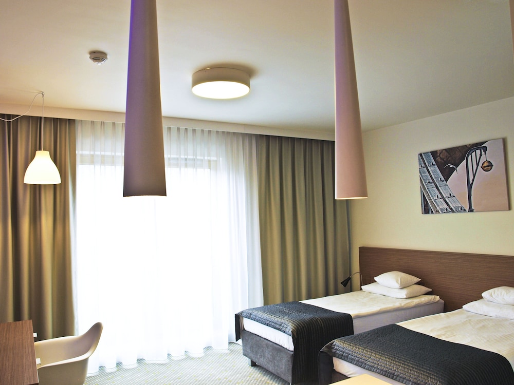 aparthotel invite