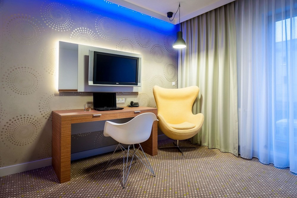 aparthotel invite