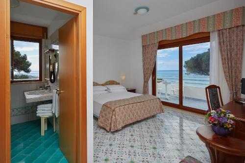 hotel la castellana