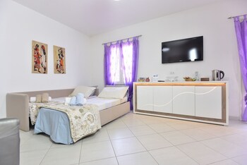 izzhome regina margherita