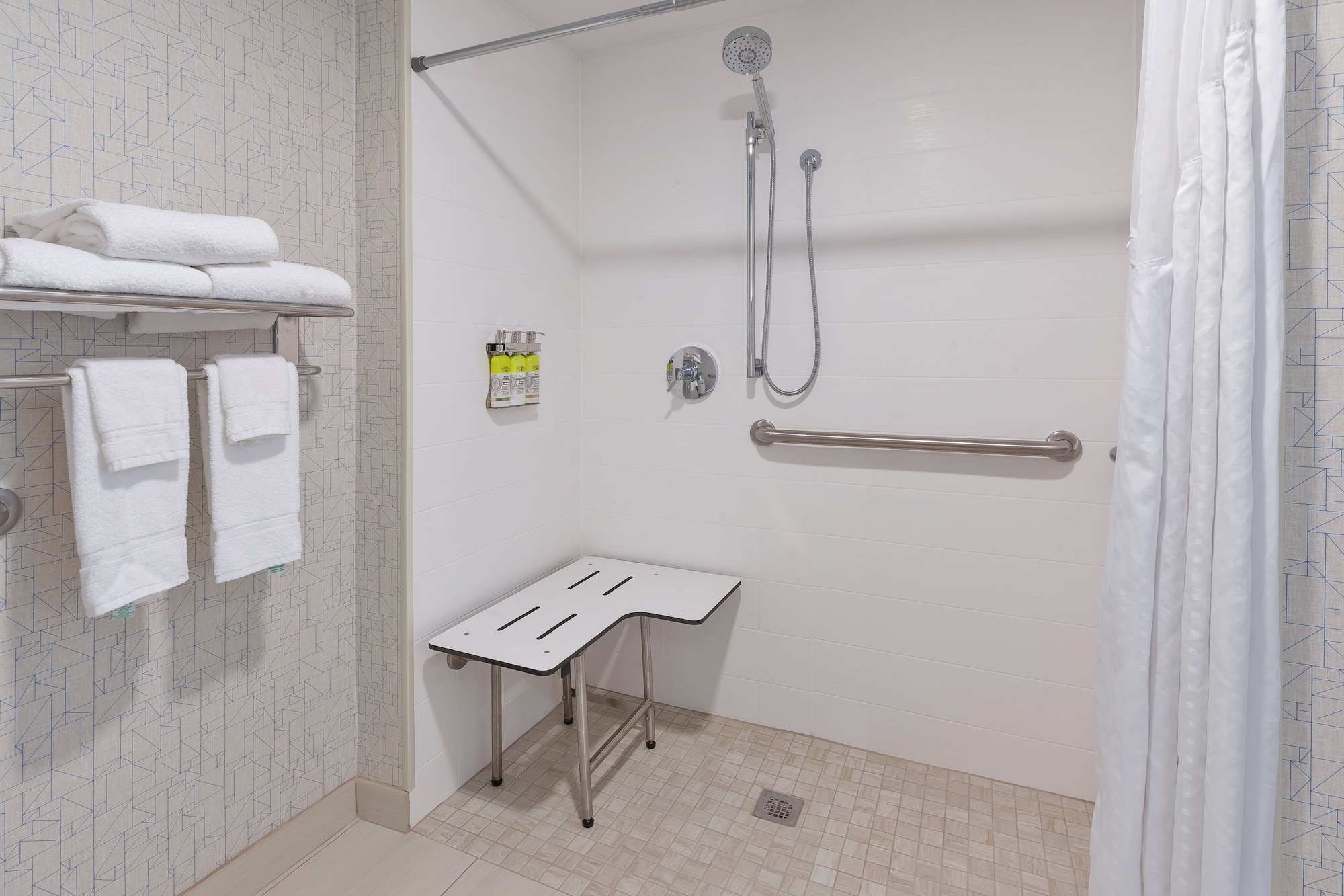 holiday inn express and suites blacksburg university area