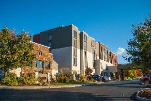 holiday inn express and suites blacksburg university area