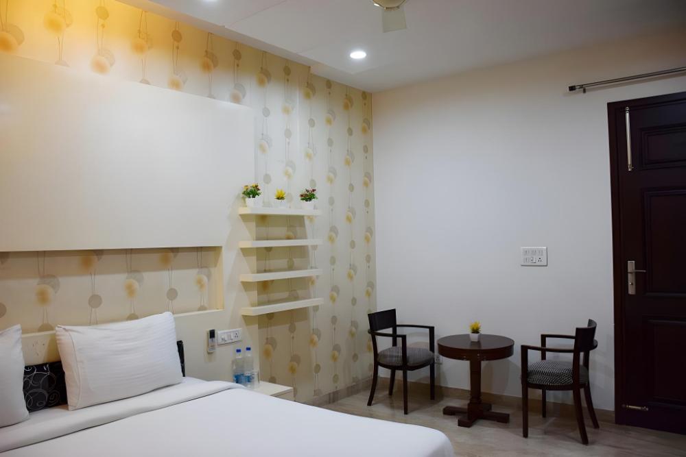 when in gurgaon service apartments near medanta medicity