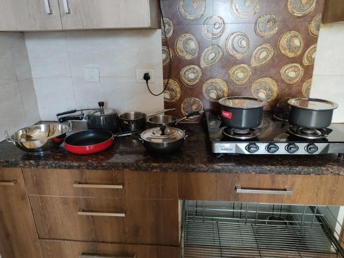 when in gurgaon service apartments near medanta medicity
