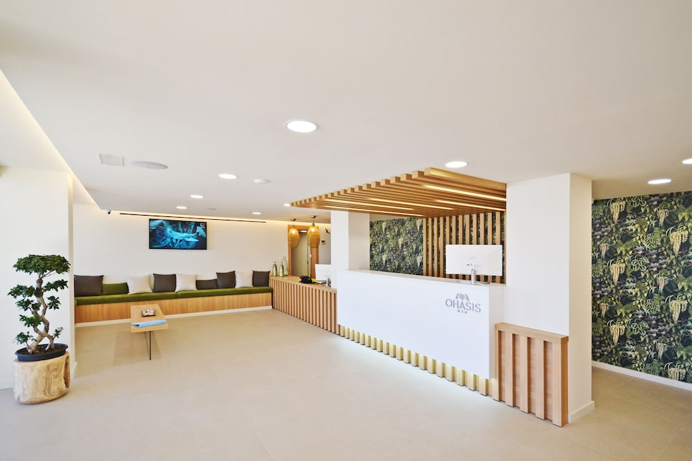 ohasis boutique suites