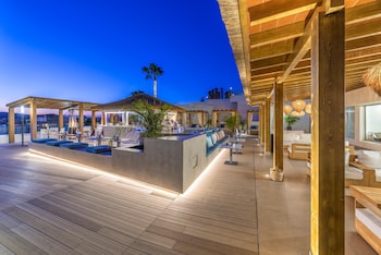ohasis boutique suites