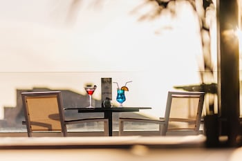 ohasis boutique suites