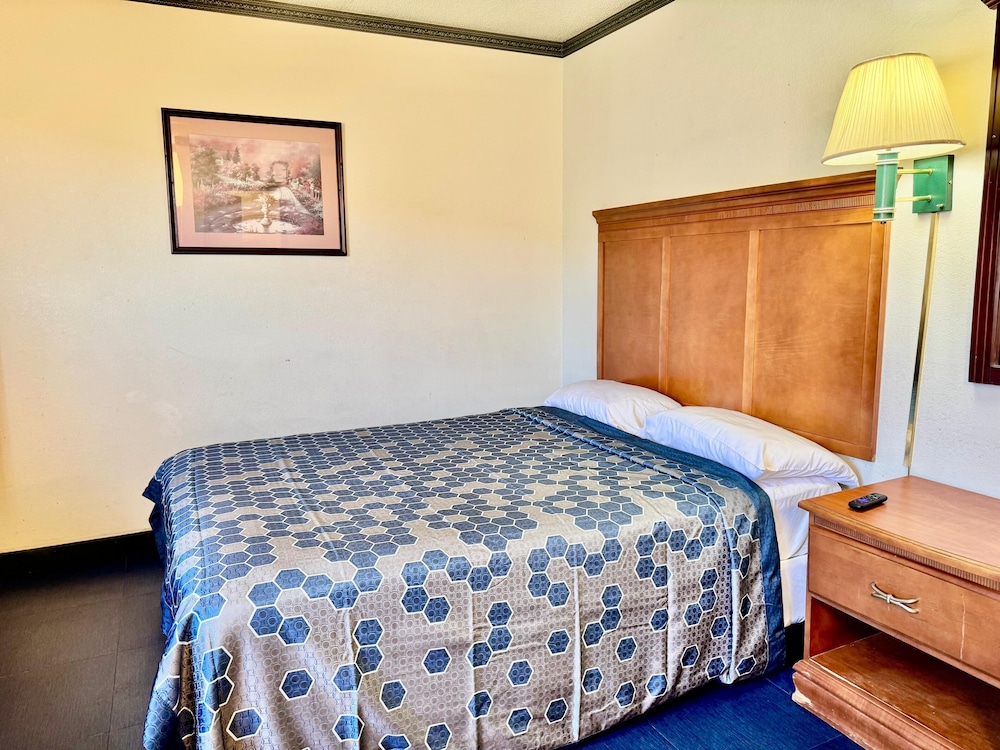 sunset inn and suites